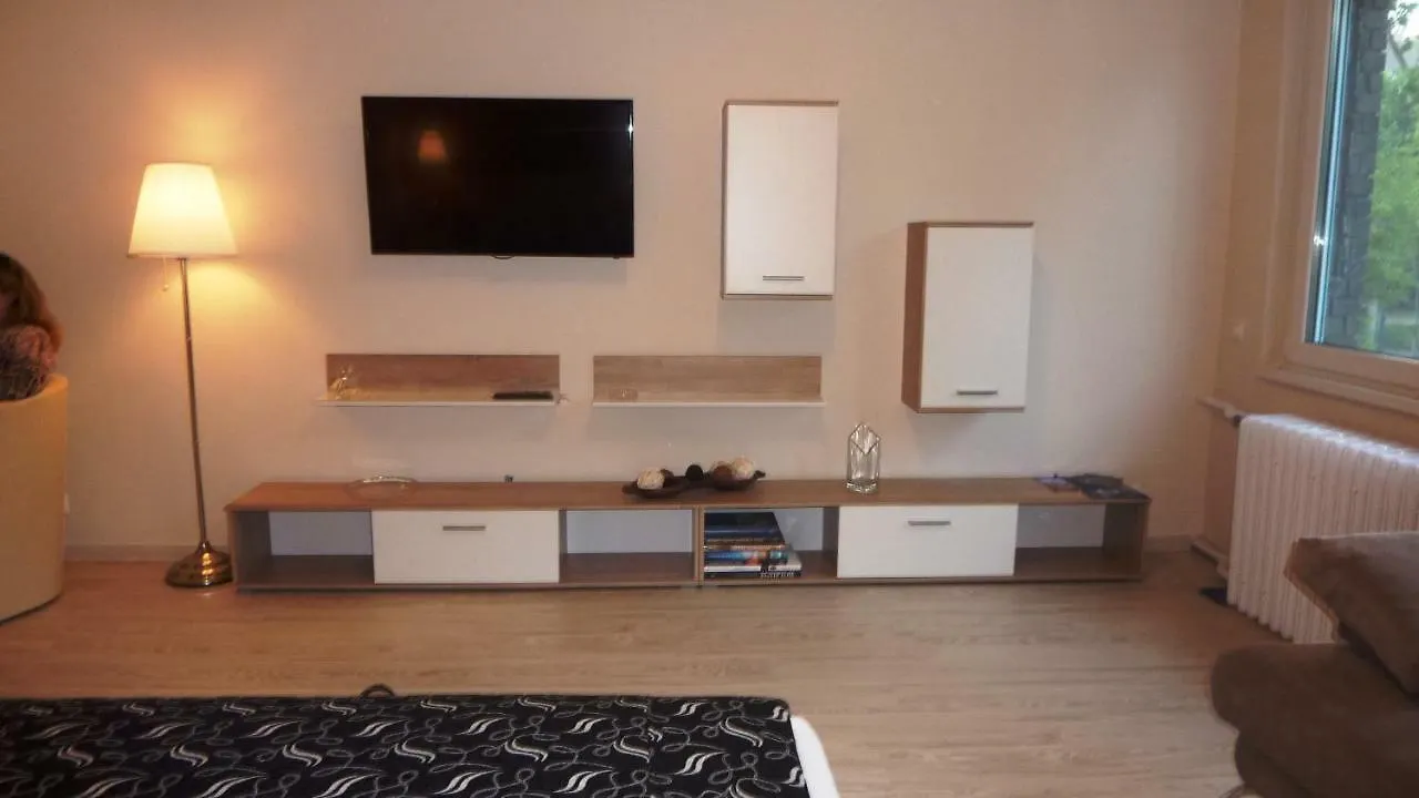 Brand New Apartment In The Center Budapeste